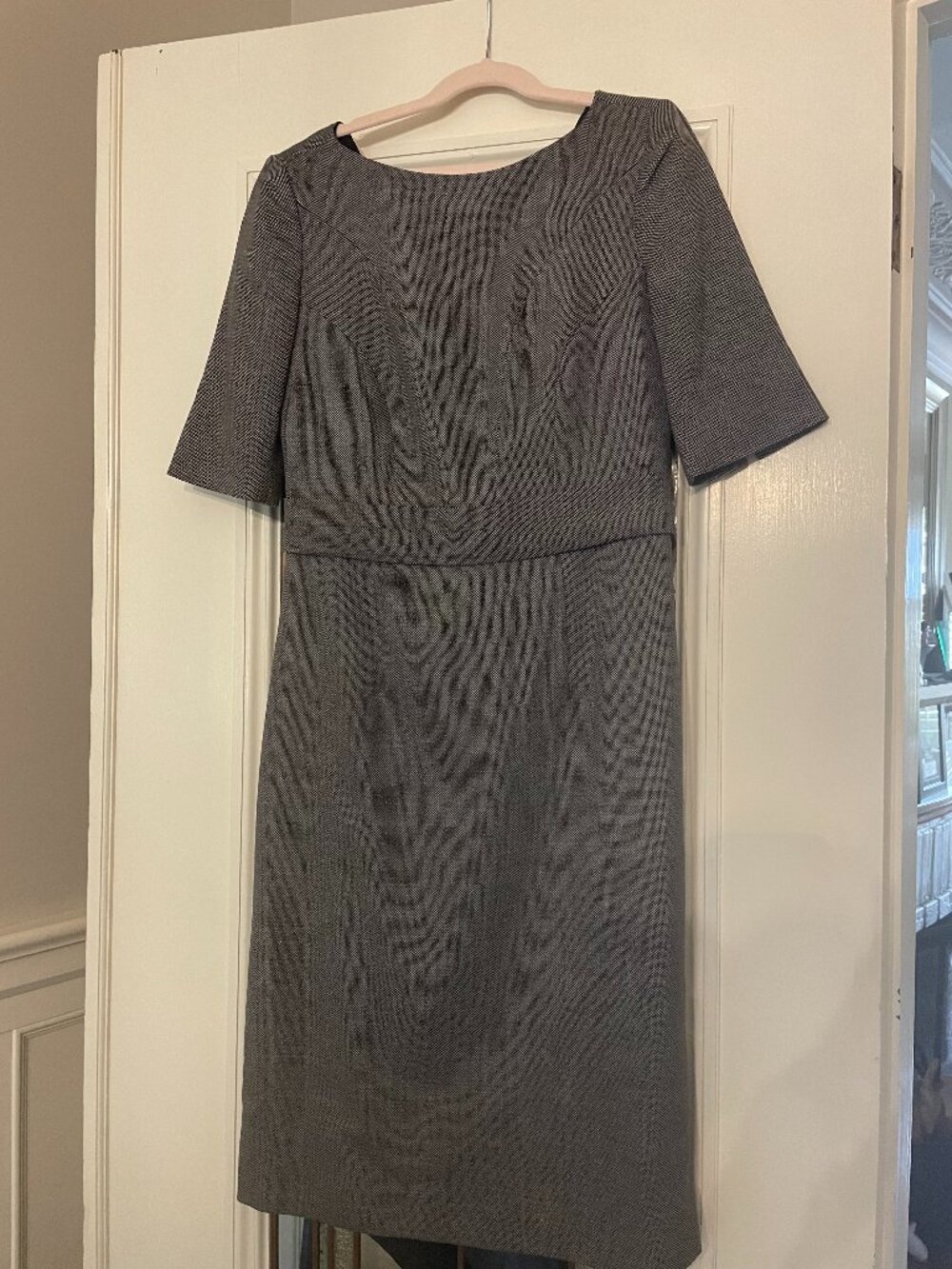Gorgeous, high-quality Brooks Brothers dress in a classic grey, size 2P.